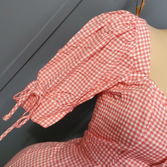 Gorgeous Gingham Pink White Dress - Picture 4 of 8